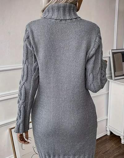 Ava - Strickkleid mit Rollkragen